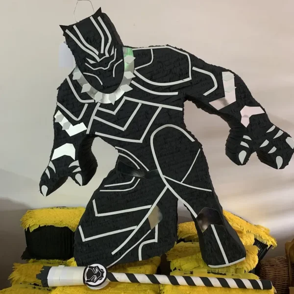 Piñata Pantera Negra