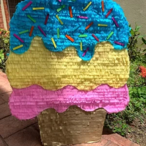 Piñata Barquilla