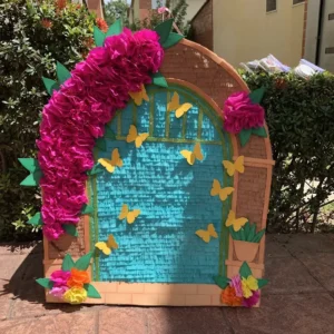 Piñata Puerta Encanto