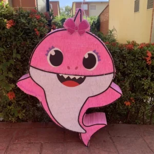 Piñata Mommy Shark