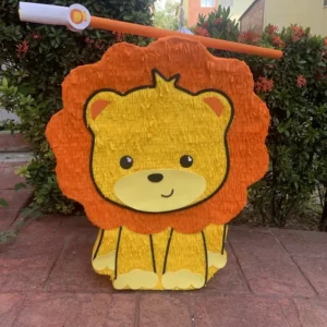 Piñata Leon