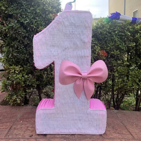 Piñata Numero con Lazo