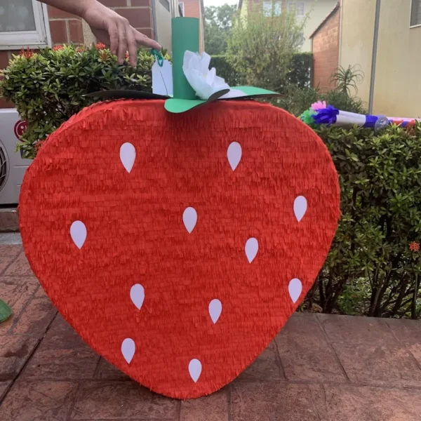 Piñata Fresa