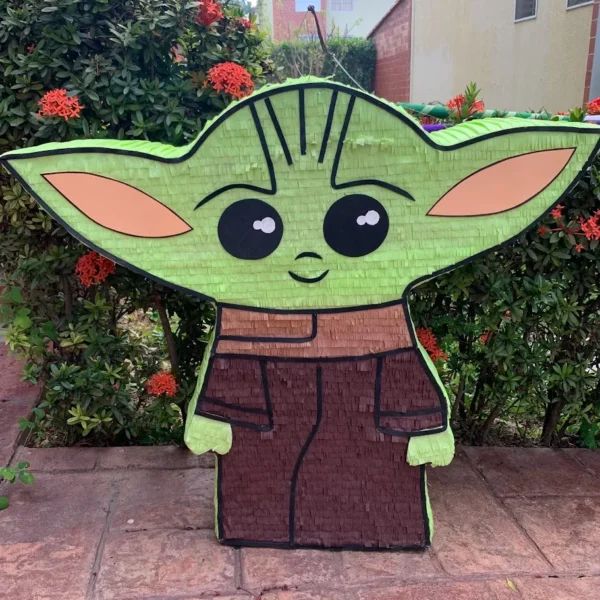 Piñata Yoda