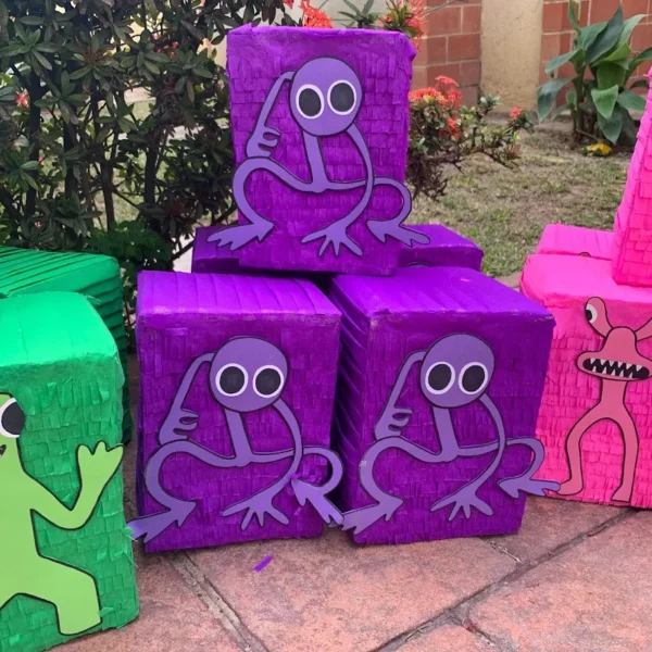 Mini Piñata Rainbow Friends